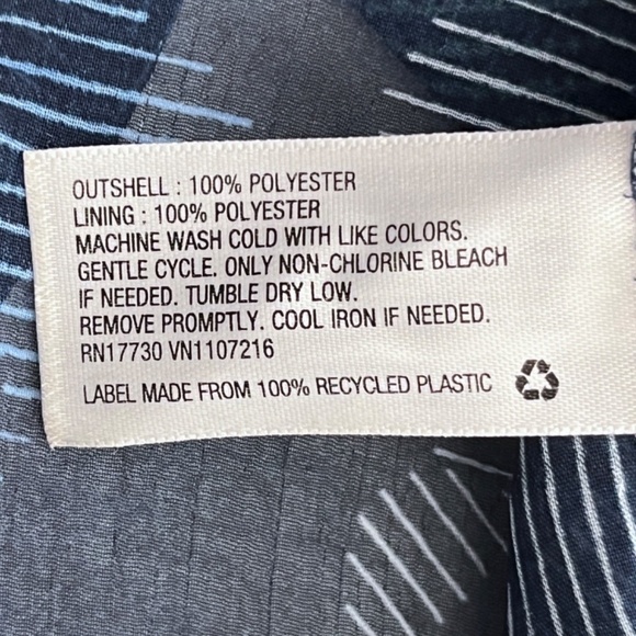 a new day Women's Navy Blue Broken Lines Floral Ruffled Lined Dress Size L - Picture 12 of 12